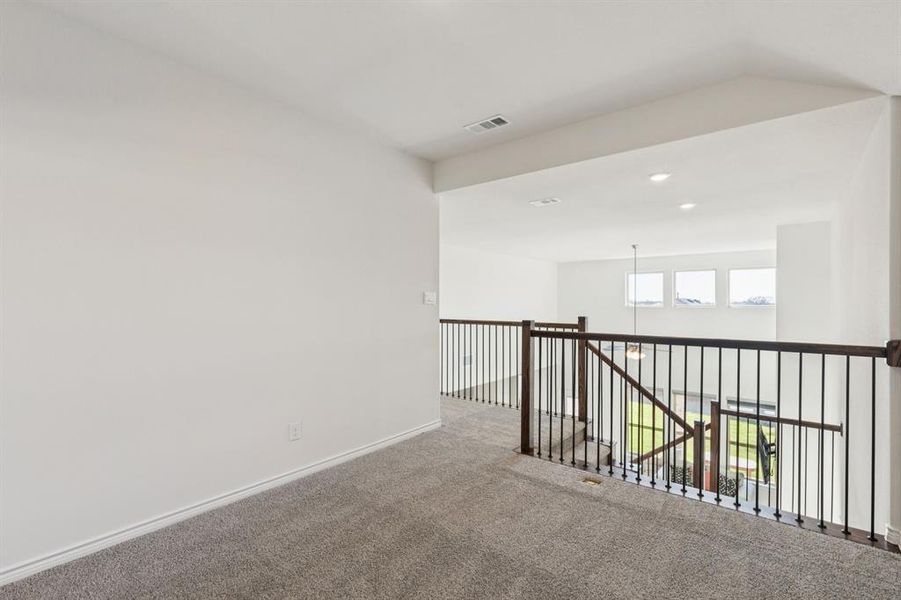 Spacious, unfurnished interior of a new home in , Anna (Image 29).