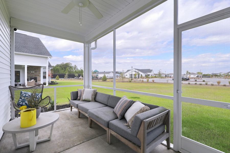 Exterior details and patio area of a home in , Summerville (Image 4).