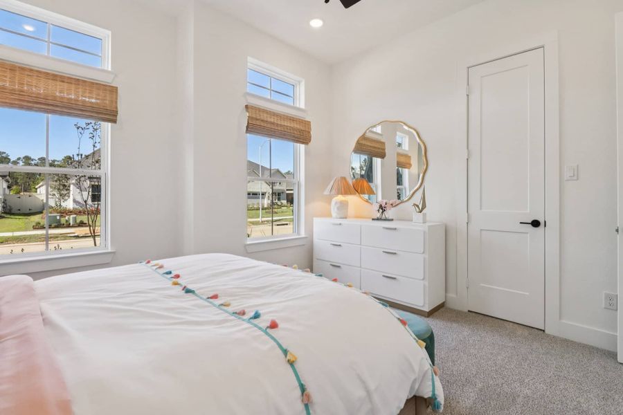 Furnished interior view inside a new home in Audubon, Magnolia (Image 19). Furnished interior view inside a new home in Audubon, Magnolia (Image 19).