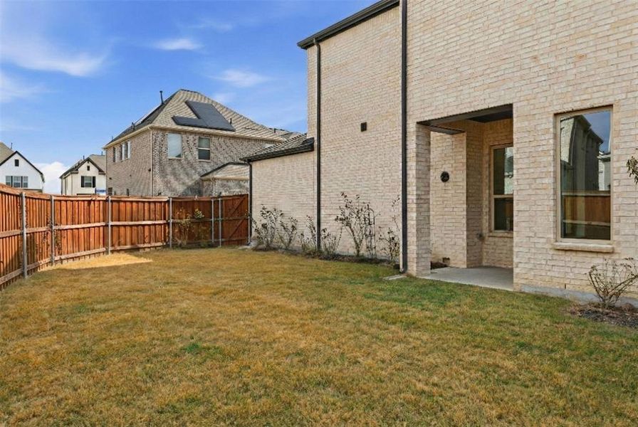 Exterior details and patio area of a home in , Arlington (Image 4).