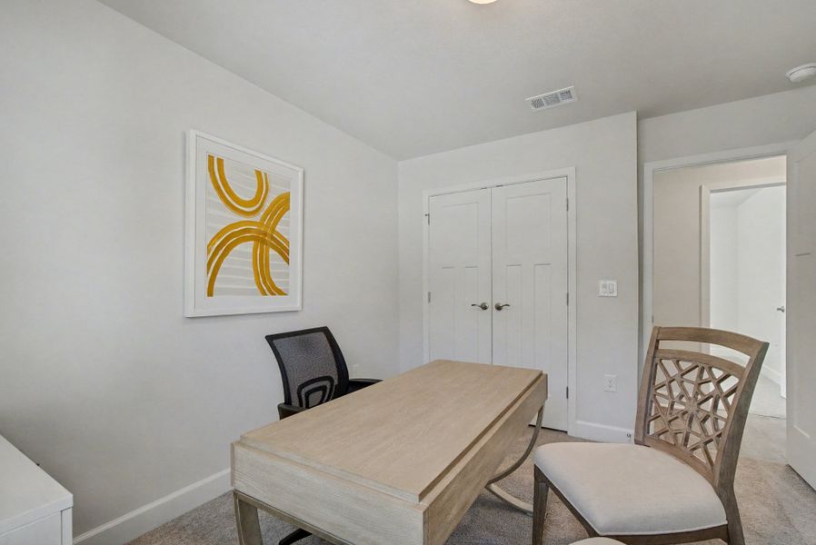 Representative furnished interior of a home built from the Plan 1250 by Adams Homes in Turtle Creek, Cantonment (Image 10).
