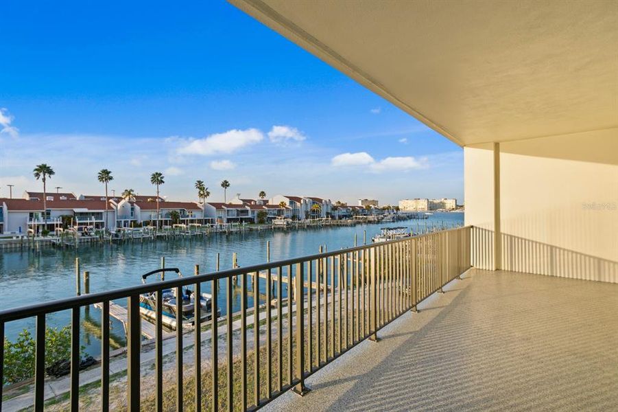 Exterior details and patio area of a home in Residences at Town Center, Madeira Beach (Image 28).