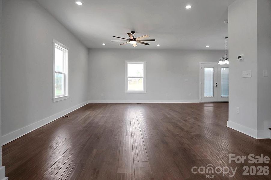 Spacious, unfurnished interior of a new home in , Shelby (Image 18).