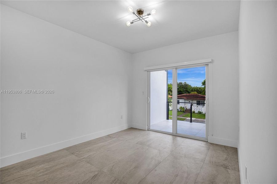 Spacious, unfurnished interior of a new home in , Miami (Image 18).