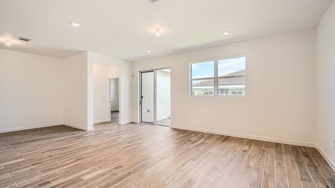 Representative unfurnished interior of a home built from the Davenport by D.R. Horton in Messina Place, Homestead (Image 28). Representative unfurnished interior of a home built from the Davenport by D.R. Horton in Messina Place, Homestead (Image 28).