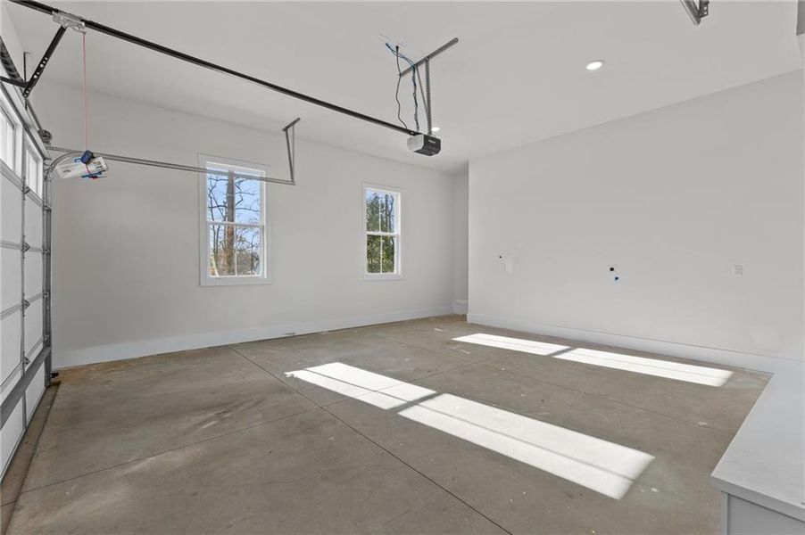 Spacious, unfurnished interior of a new home in , Buford (Image 77).
