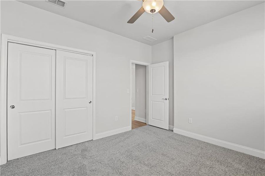 Spacious, unfurnished interior of a new home in Overland, Locust Grove (Image 24).