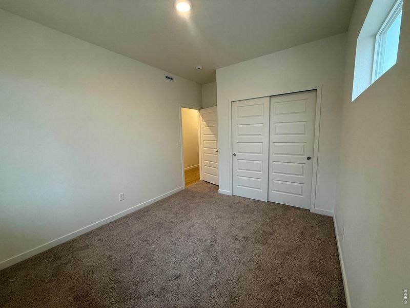 Spacious, unfurnished interior of a new home in Granary, Johnstown (Image 22).