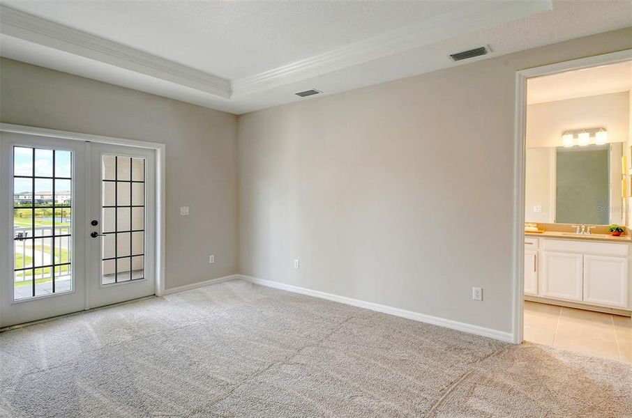 Spacious, unfurnished interior of a new home in , Nokomis (Image 53).