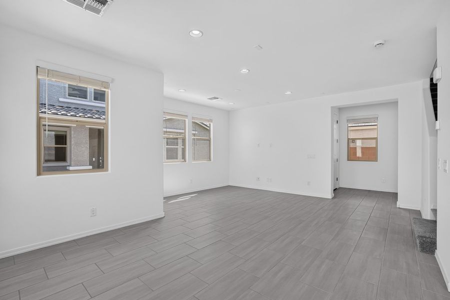 Spacious, unfurnished interior of a new home in Rancho Mercado, Surprise (Image 20). Spacious, unfurnished interior of a new home in Rancho Mercado, Surprise (Image 20).