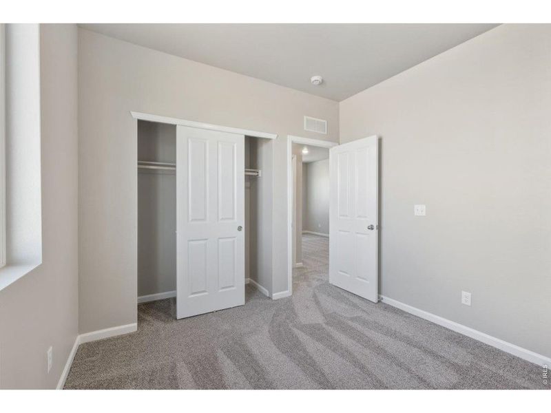 Spacious, unfurnished interior of a new home in Highlands Preserve, Mead (Image 20).