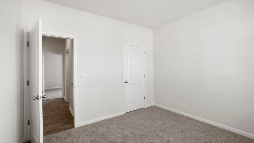 Representative unfurnished interior of a home built from the Aria by D.R. Horton in Rocky River Ridge, Anderson (Image 17).