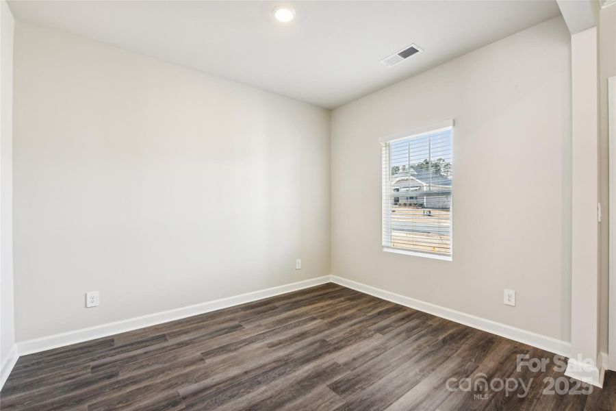 Spacious, unfurnished interior of a new home in Harper Landing, Stanley (Image 18).
