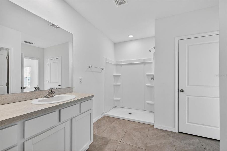 Furnished interior view inside a new home in Farm at Varrea, Plant City (Image 10).