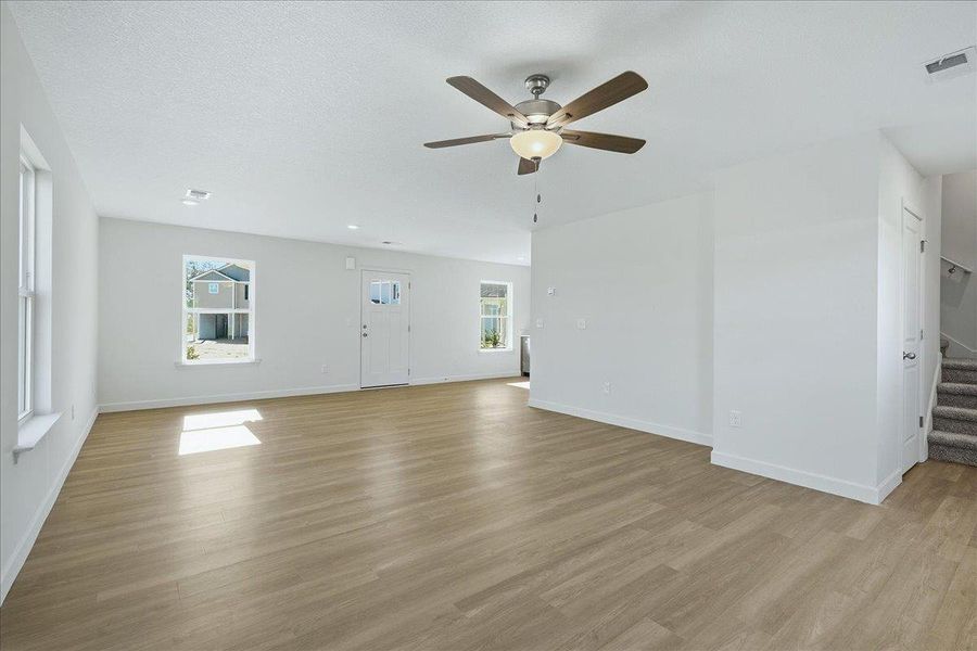 Spacious, unfurnished interior of a new home in Stones Throw, Inman (Image 16).