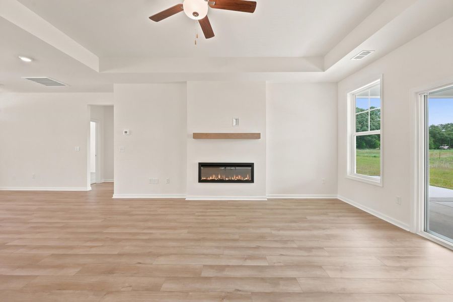 Spacious, unfurnished interior of a new home in Oak Grove, Conway (Image 25).