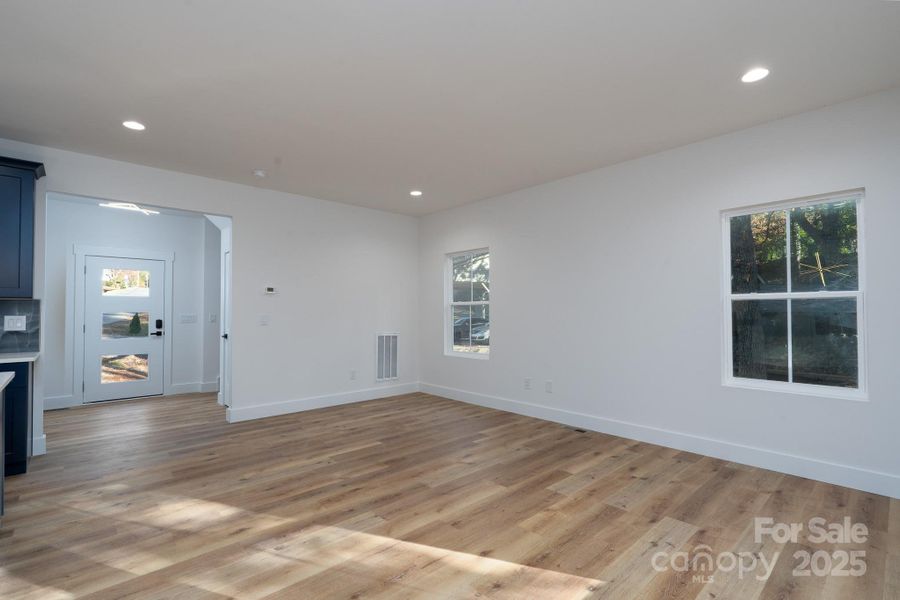 Spacious, unfurnished interior of a new home in , Kannapolis (Image 16).