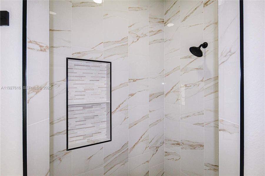 Close-up of interior finishes inside a home in , Avon Park (Image 14). Close-up of interior finishes inside a home in , Avon Park (Image 14).