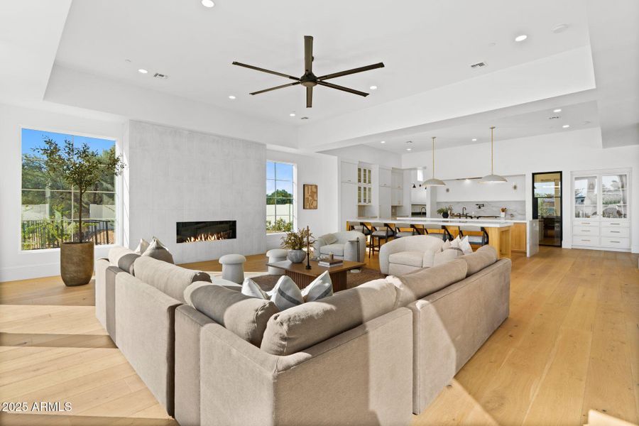 22-web-or-mls-10809-n-82nd-pl 22-web-or-mls-10809-n-82nd-pl