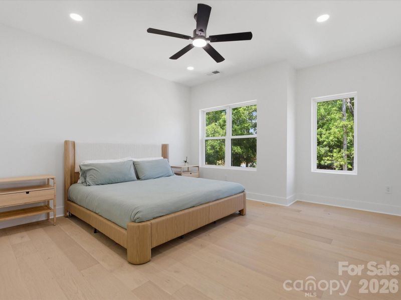 Furnished interior view inside a new home in , Monroe (Image 31).