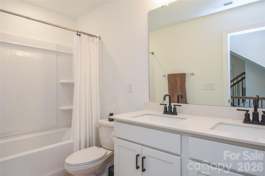 2nd story Bathroom