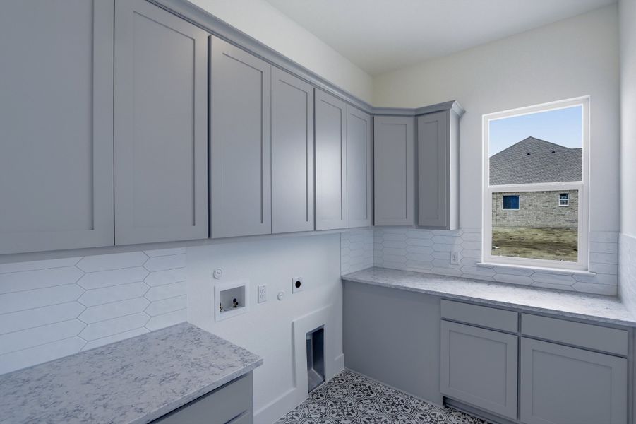 Furnished interior view inside a new home in Creekview Addition, Van Alstyne (Image 8). Furnished interior view inside a new home in Creekview Addition, Van Alstyne (Image 8).