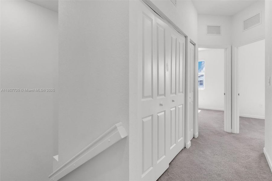 Spacious, unfurnished interior of a new home in , Miami (Image 12).