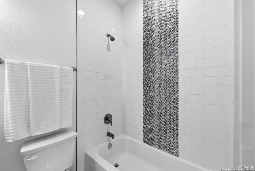 Furnished interior view inside a new home in , San Antonio (Image 6).