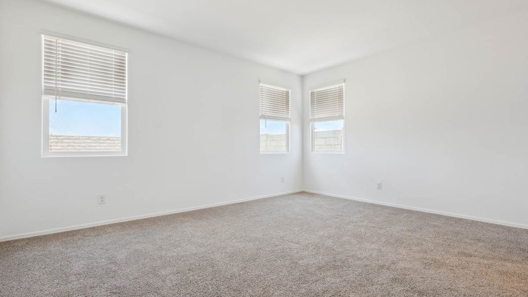 Spacious, unfurnished interior of a new home in Moonlight, Maricopa (Image 15).