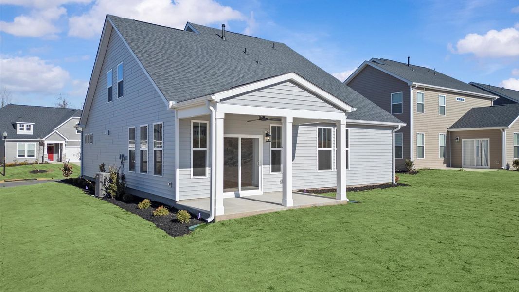 Exterior details and patio area of a home in Woodglen, Piedmont (Image 3).