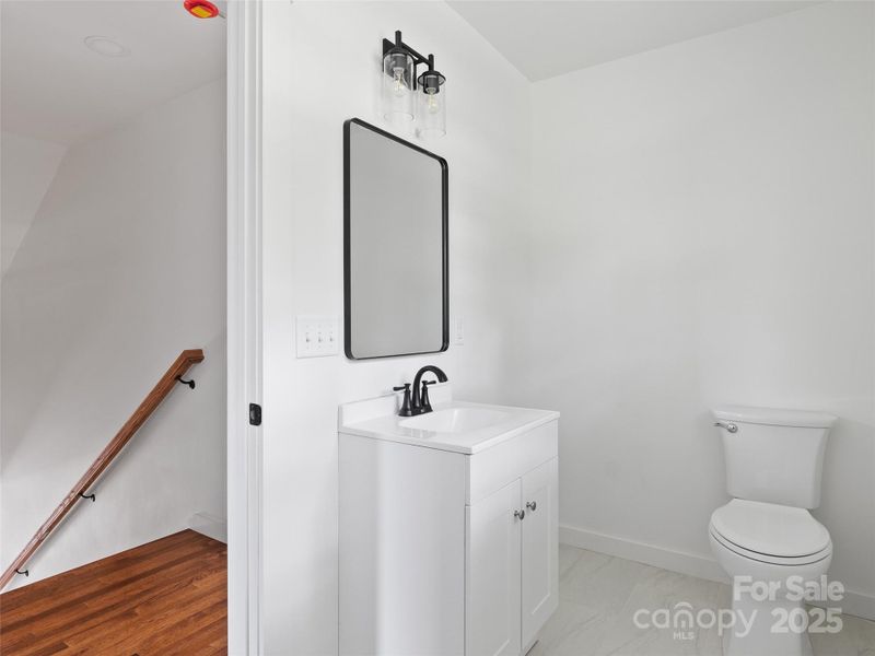 Furnished interior view inside a new home in , Waynesville (Image 10).