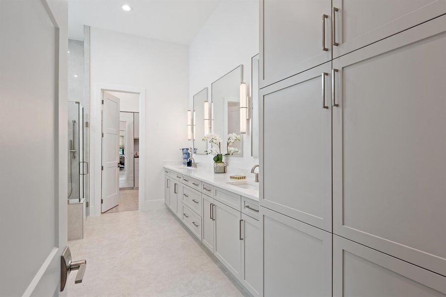 primary bathroom 2