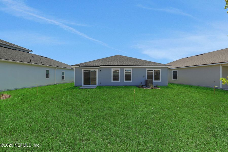Exterior details and patio area of a home in Diamond Springs, Jacksonville (Image 23).
