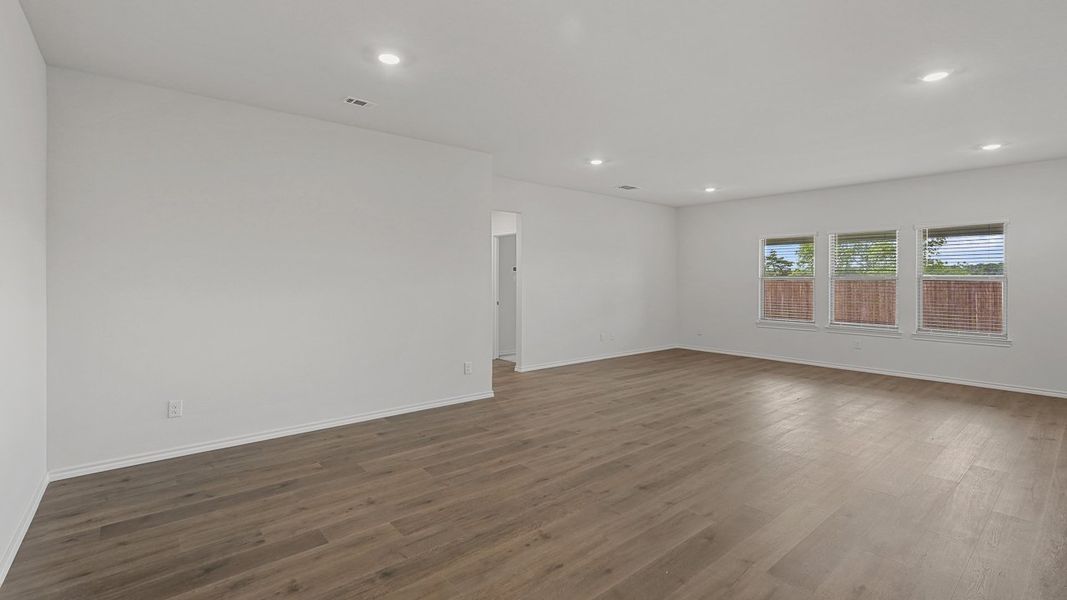 Spacious, unfurnished interior of a new home in Waverly Estates, Josephine (Image 26).