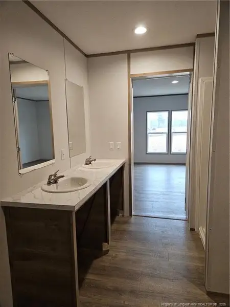 Dual Vanity Dual Vanity