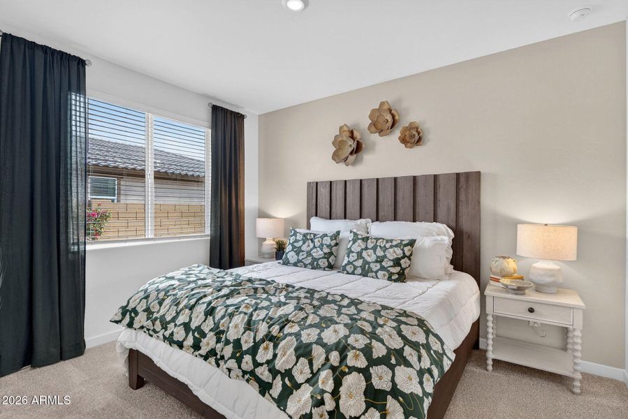 32-web-or-mls-329953 Dutchman Dr