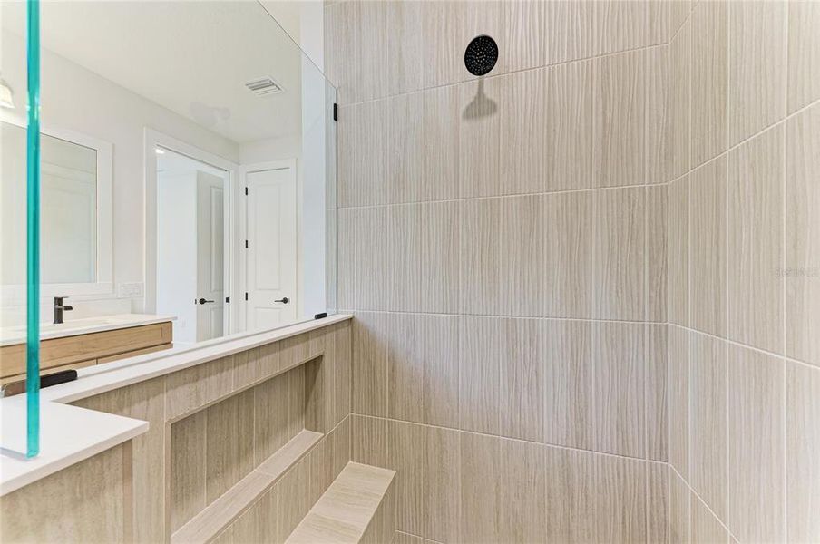 Close-up of interior finishes inside a home in , Sarasota (Image 17). Close-up of interior finishes inside a home in , Sarasota (Image 17).