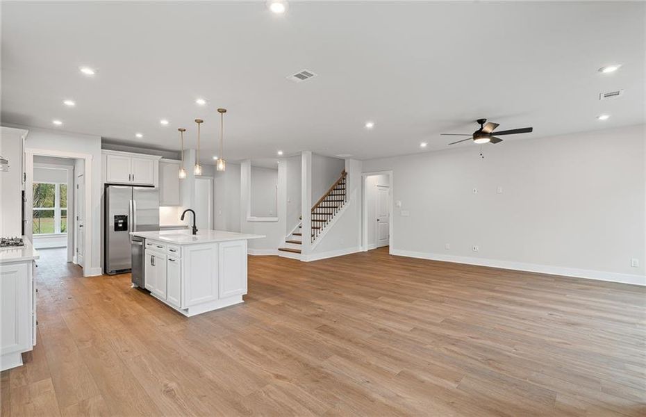 Spacious, unfurnished interior of a new home in Oakwood, Cumming (Image 42).