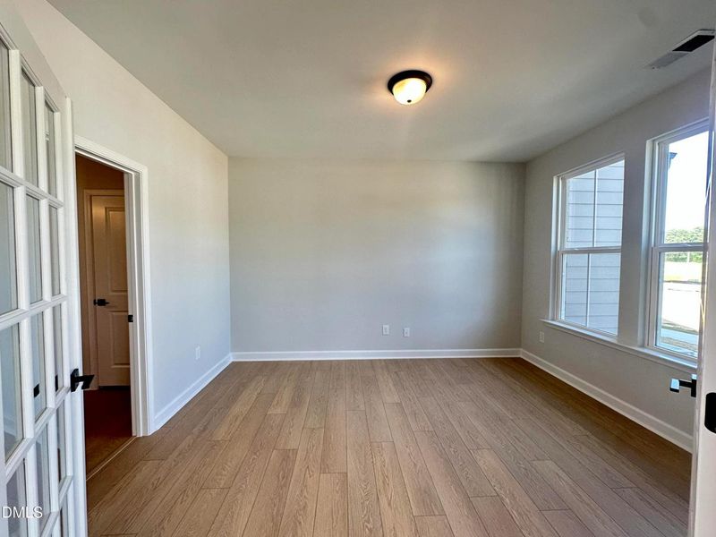 Spacious, unfurnished interior of a new home in Forestville Yard Townhomes, Knightdale (Image 9).