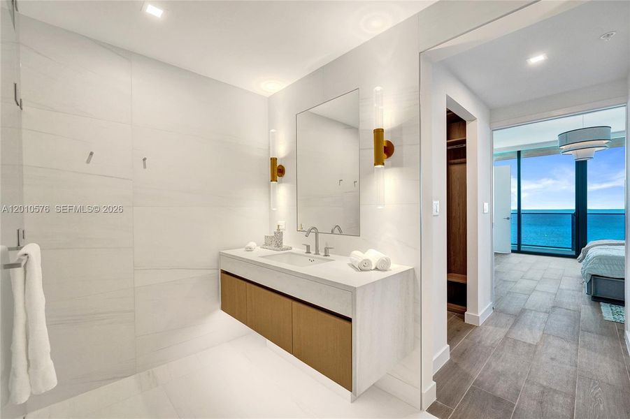 Furnished interior view inside a new home in , Pompano Beach (Image 49).