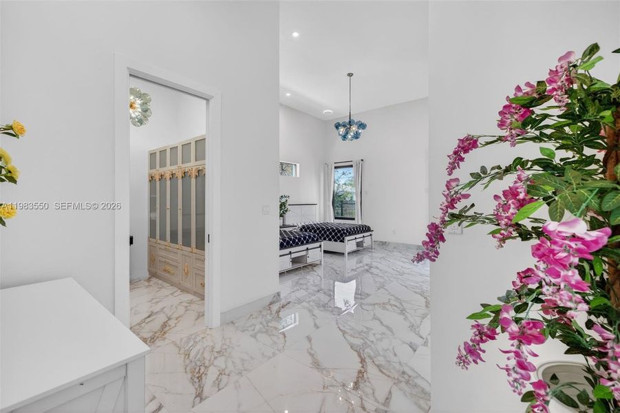 Furnished interior view inside a new home in , Biscayne Park (Image 61).