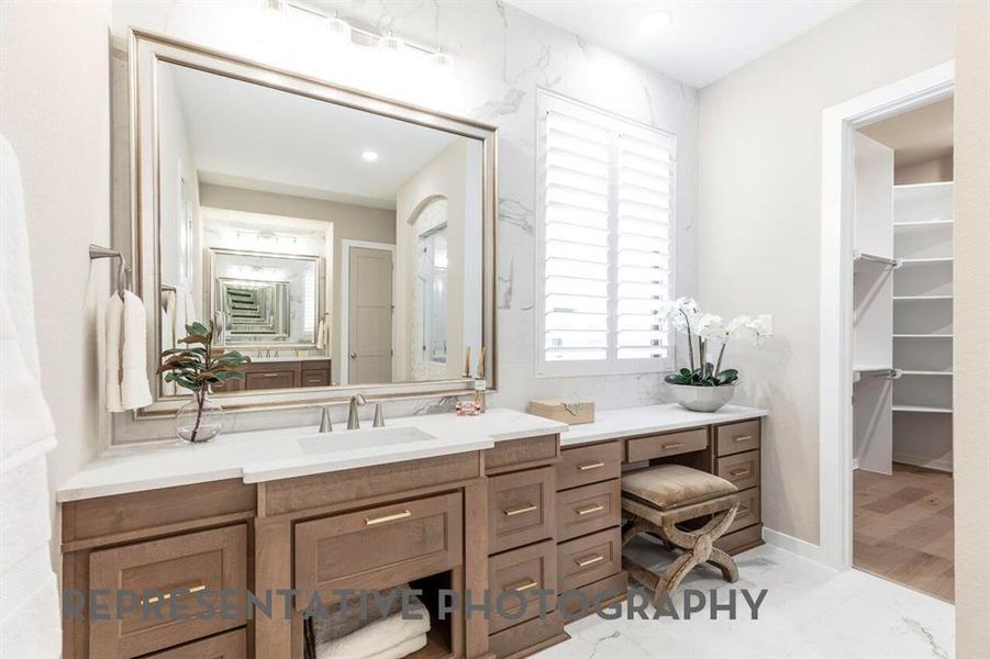Furnished interior view inside a new home in Pecan Square, Northlake (Image 9).