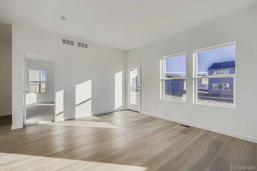 Spacious, unfurnished interior of a new home in Ledge Rock: The Petal Collection, Johnstown (Image 8).