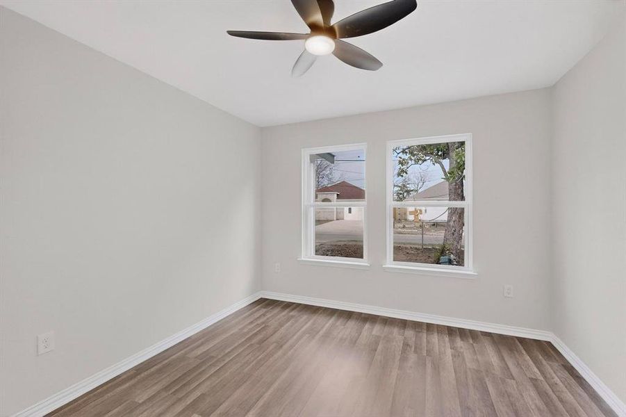 Spacious, unfurnished interior of a new home in , Dallas (Image 36).