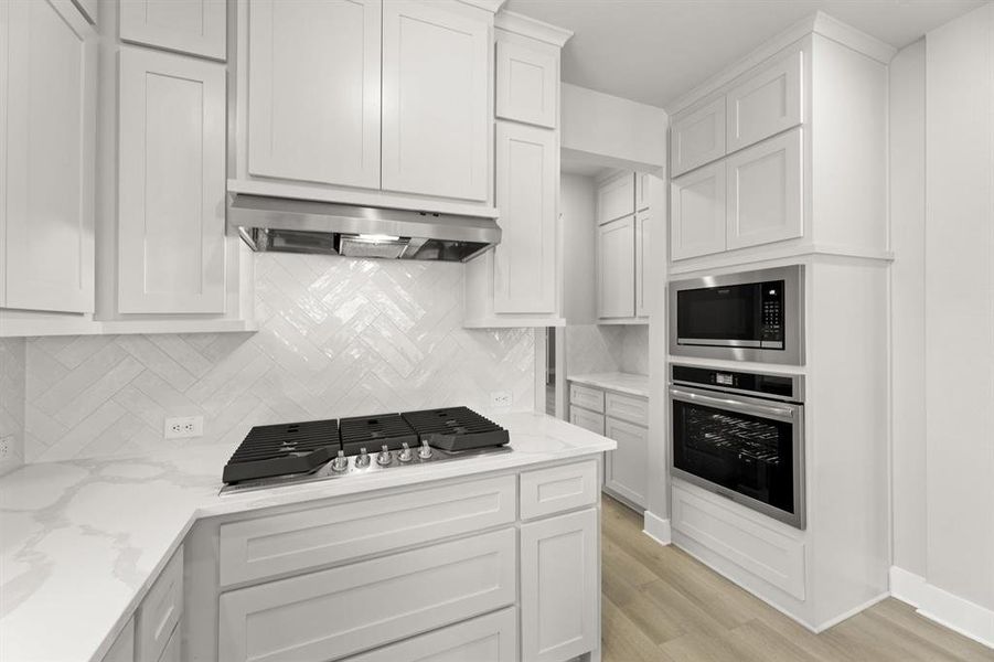 Furnished interior view inside a new home in Woodcreek, Fate (Image 5).