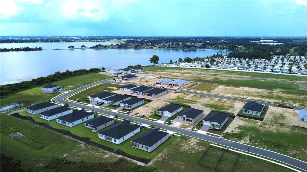 Image 21 of a home in Ashton Covey.