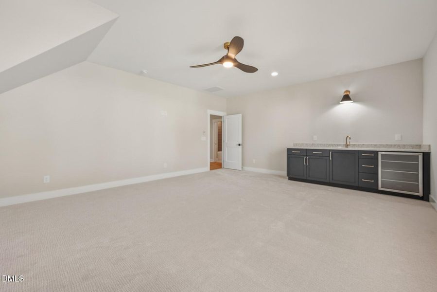 8017 Bud Morris (54) 8017 Bud Morris (54)