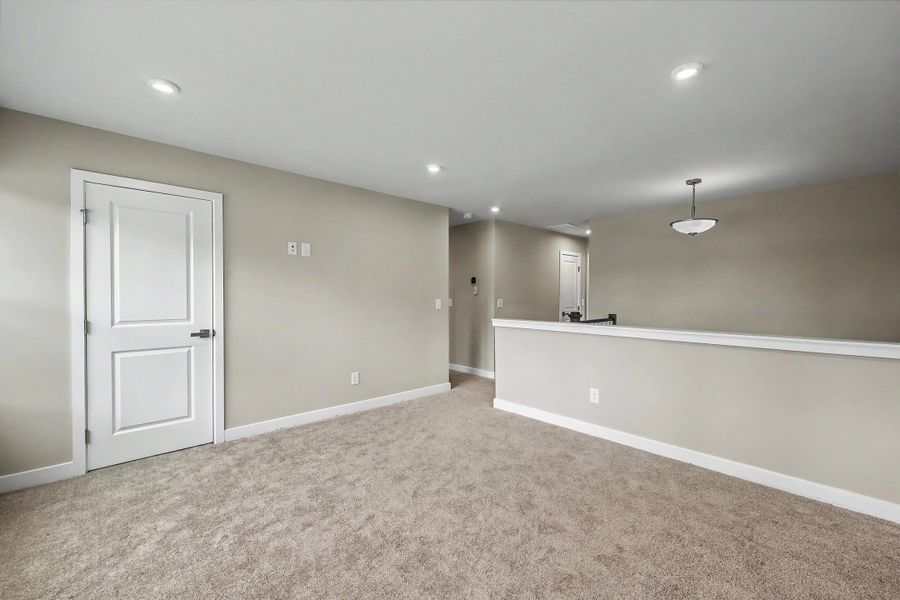 Spacious, unfurnished interior of a new home in , Ridgeville (Image 42). Spacious, unfurnished interior of a new home in , Ridgeville (Image 42).