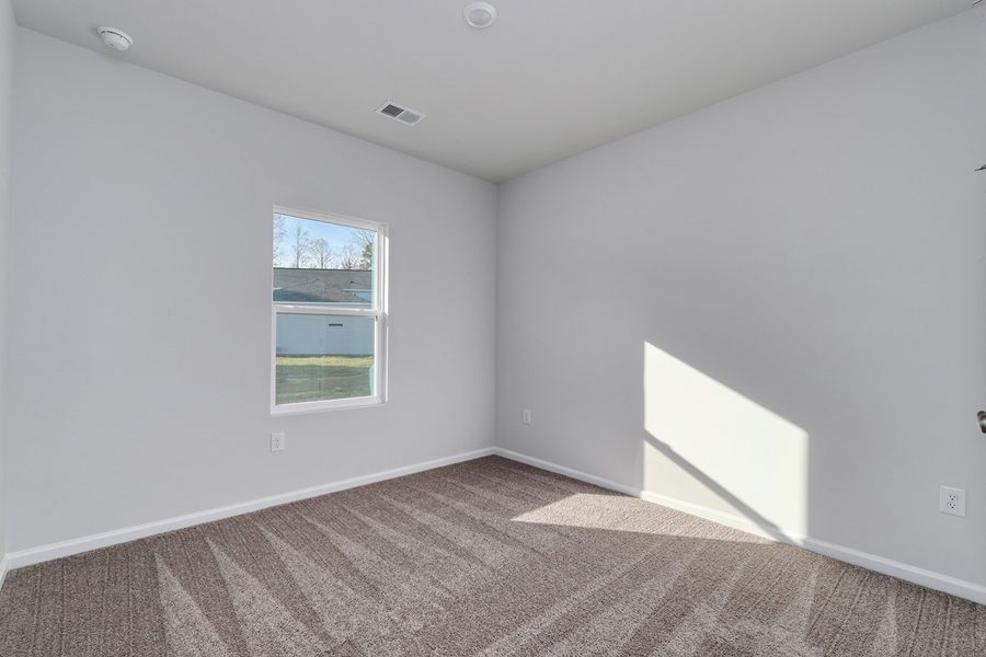 Spacious, unfurnished interior of a new home in Jordan Grove, Conway (Image 25).