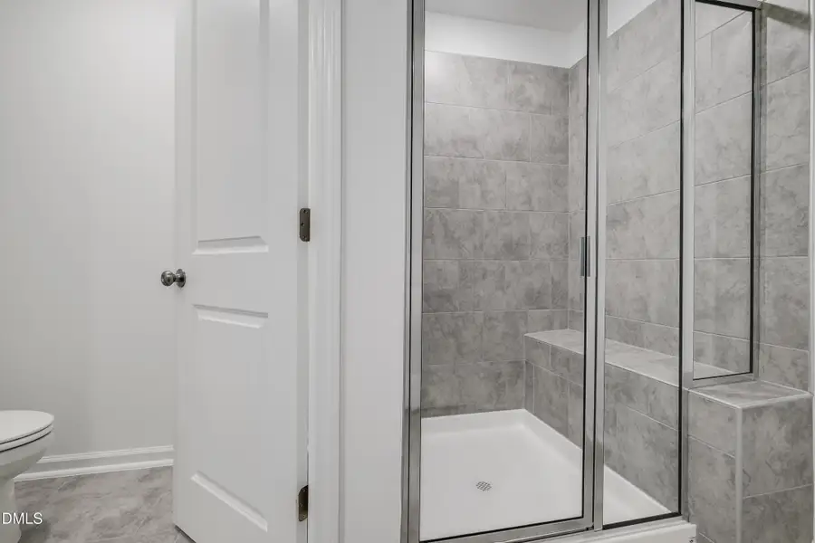 SUN_StellaView_Pic_Coleman_Owners_Bath_2